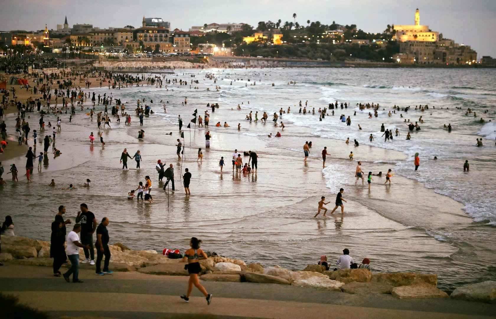 צונאמי של קורונה