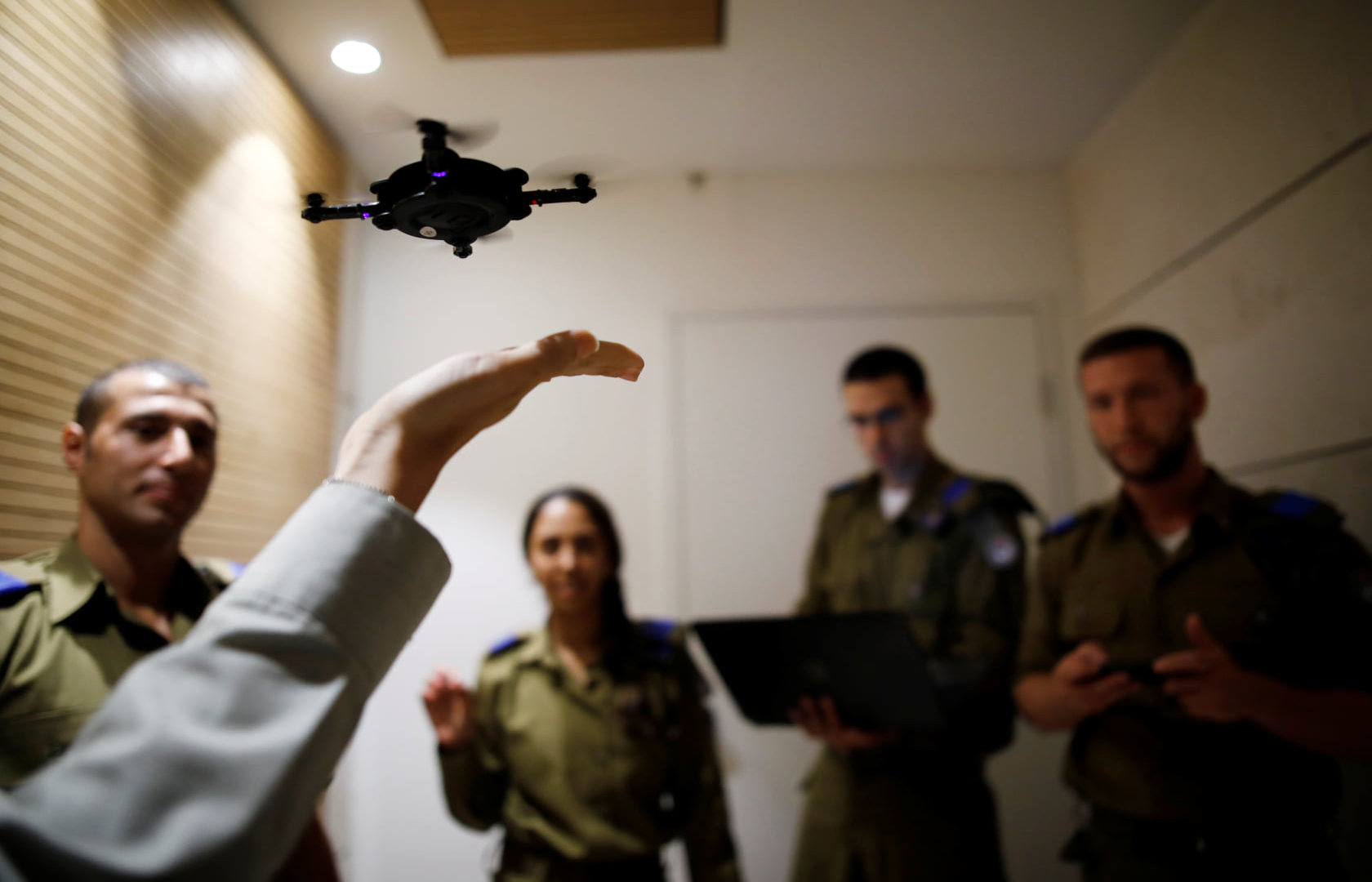 הצמצומים בהיי-טק: הנחמה תצמח מטכנולוגיה חדשה לקירוב בני האדם